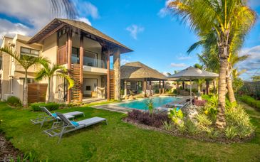 Mythic Suites & Villas 5* avec extension possible au Marguery Villas 5*