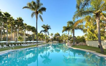 BlueBay Banus 4*