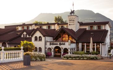 Romantik Schloss-Hotel, Swiss-Chalet Merlischachen 4*