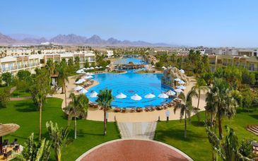 DoubleTree By Hilton Sharks Bay Resort 4*
