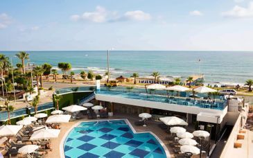 SunPrime C-lounge Hotel 5*