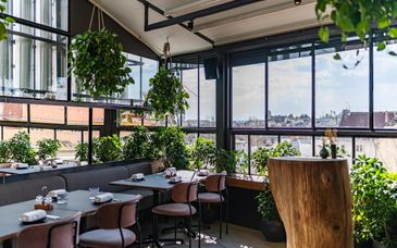 Gin Budapest 4*