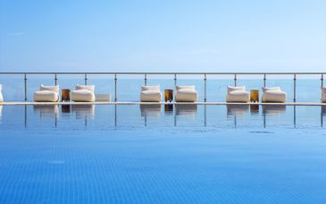 Ajul Luxury Hotel & Spa Resort 5*