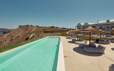  COCO-MAT Hotel Santorini