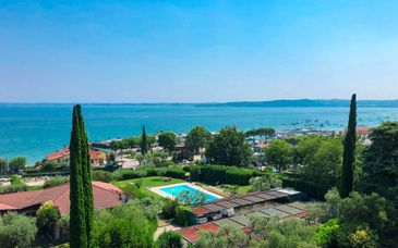 AHG Hotel Riva Del Sole 4*