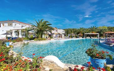 Chrousso Village Hotel 4*