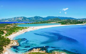 iH Hotels Villasimius Le Zagare Resort 4* con volo o Sardinia Ferries