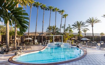 Abora Continental by Lopesan Hotels