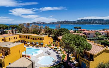 Blu Hôtel Laconia Village 4*