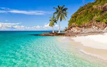 Royal Beach 4*