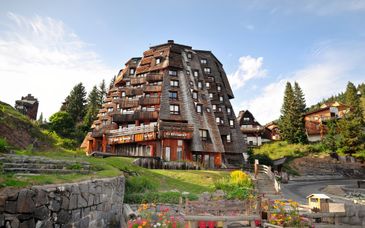 Hôtel des Dromonts by Sowell Collection 4*
