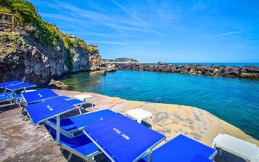 Beach Hotel Italia 4*
