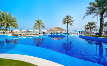 Radisson Blu Hotel & Resort 5*