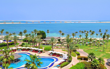 JA Beach Hotel 5* 