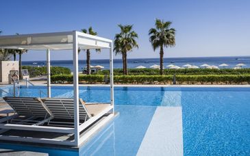 Intercontinental Fujairah Resort, an IHG Hotel 5* con possibile pre-estensione in Oman
