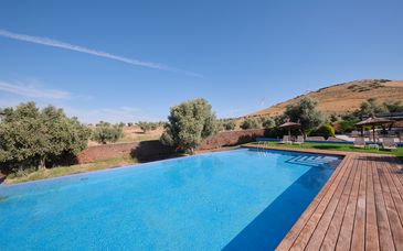 Hotel Spa Villa Nazules 4*