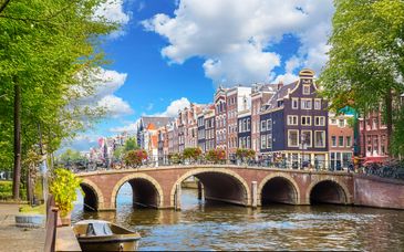 Inntel Hotels Amsterdam Centre 4*