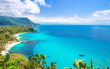 Tour in auto: Un'estate da scoprire e un mare da vivere