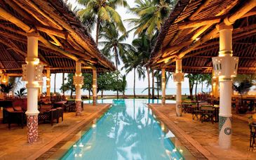 Neptune Village Beach Resort 4* con possibile safari