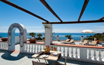 Borgo Romantica Resort & Spa 4*