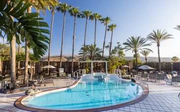 Abora Continental by Lopesan Hotels