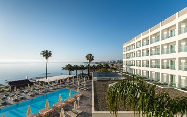 Evalena Beach Hotel 4*
