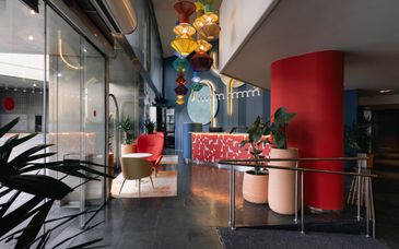 Indigo Barcelona Plaza Espana 4* con possibile estensione al Voco Madrid Retiro 4*