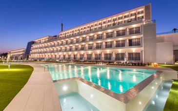 Hotel Four Points By Sheraton Costa Blanca 4*