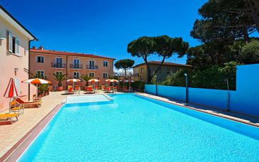 Bolgheri Marina Resort 4*