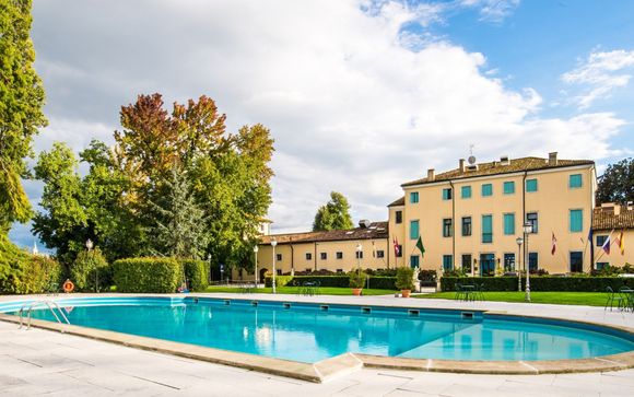 Hotel Villa Tacchi 4*