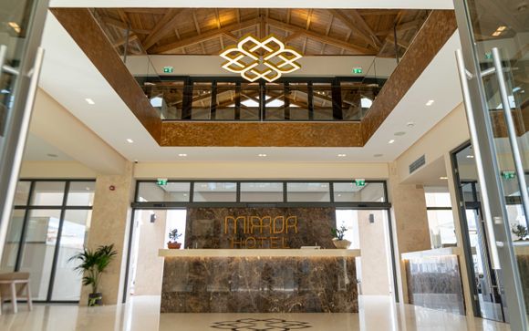 Mirror Hotel 4*