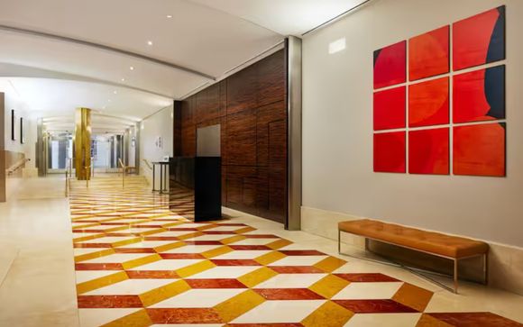 Hilton New York Times Square 4*