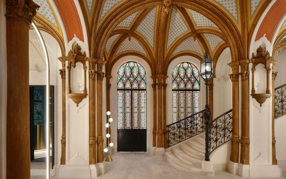 Poussez les portes de votre 5*