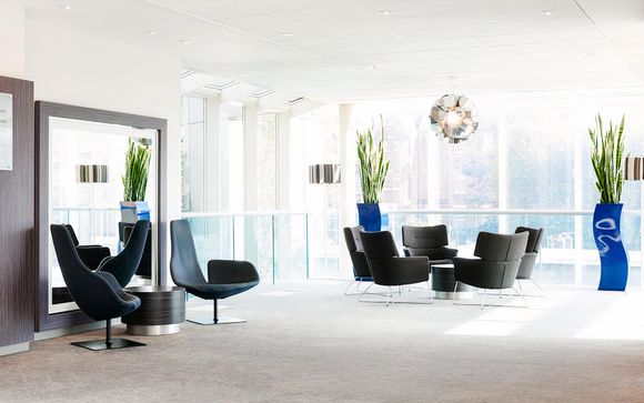 Novotel London West 4*