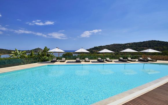 Conrad Chia Laguna Sardinia 5*