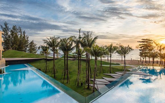 Hotel La Vela Khao Lak 4*