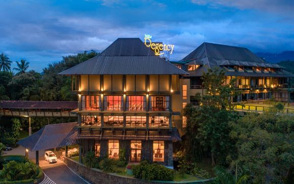 Earl's Regency Hotel 5*