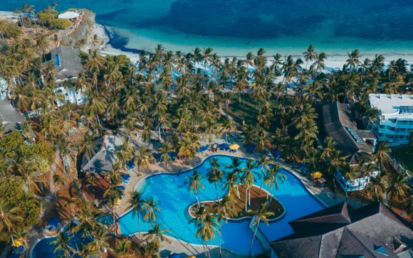 PrideInn Flamingo Beach Resort & Spa 4*