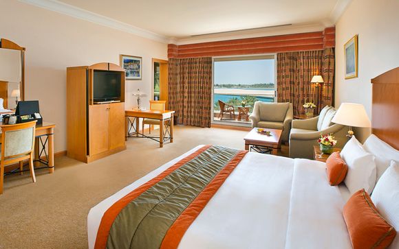 Al Raha Beach Hotel 5*