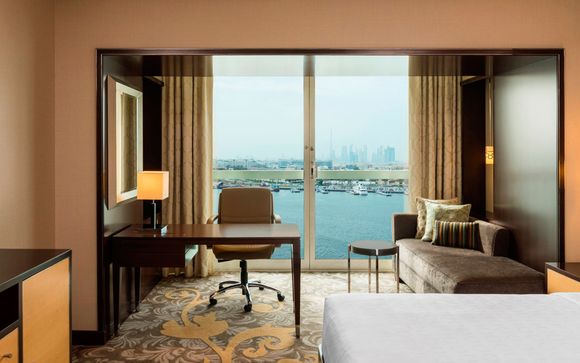 Hotel Sheraton Dubai Creek 5*