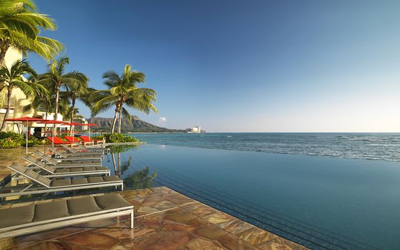 Luxe Sunset Boulevard Hotel & Sheraton Waikiki Hotel 4*