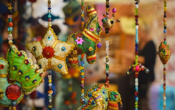 Visita guiada a un mercadillo hippie a elegir