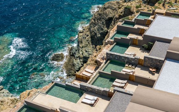 Acro Wellness Suites 5*