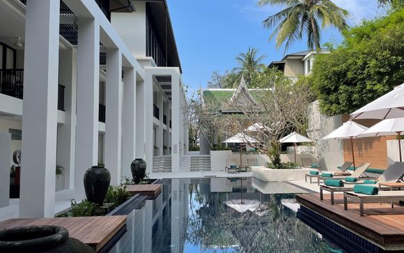 Outrigger Surin Beach Phuket 4*