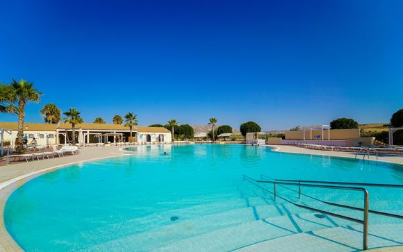 Sikania Resort & Spa 4*