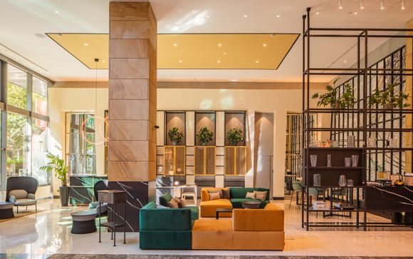  Crowne Plaza Budapest 4*