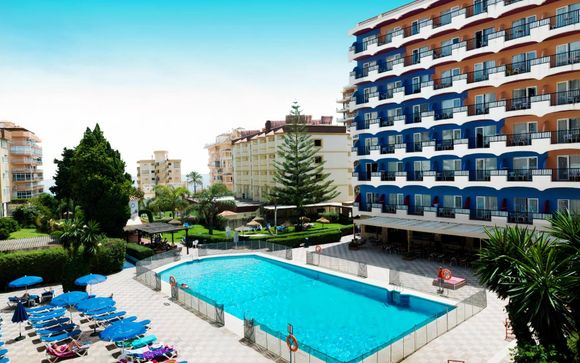 Hotel Monarque Fuengirola Park 4*