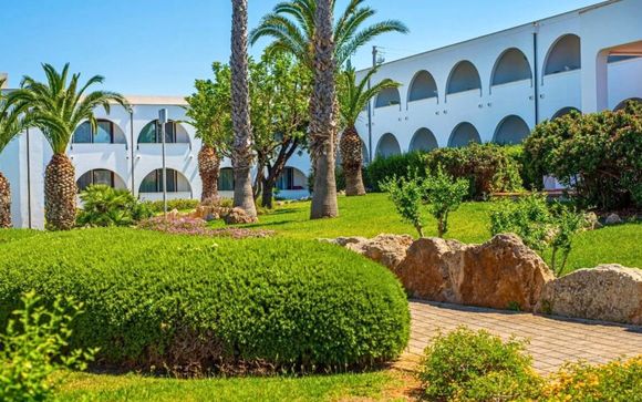 Pietrablu Resort & Spa 4*