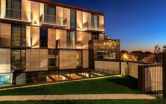 Wine & Books Hotel 5*