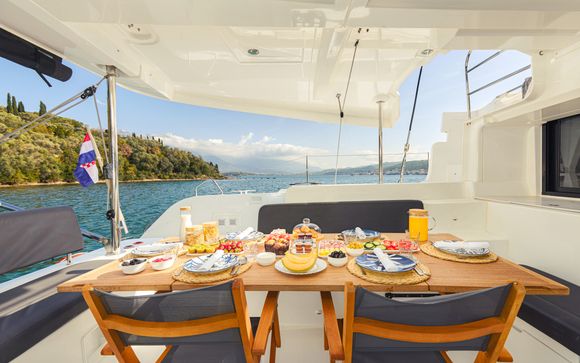 ¡Bienvendio a bordo del Catamarán Lagoon 46!